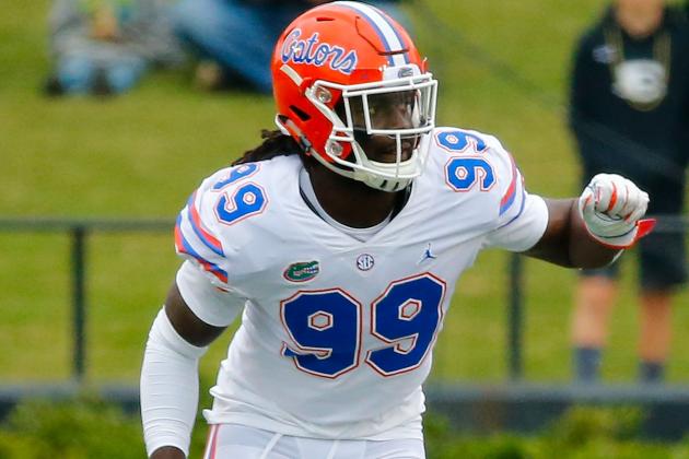 NASHVILLE, TN - OCTOBER 13:  Jachai Polite #99 of the Florida Gators plays against the Vanderbilt Commodores at Vanderbilt Stadium on October 13, 2018 in Nashville, Tennessee.  (Photo by Frederick Breedon/Getty Images)