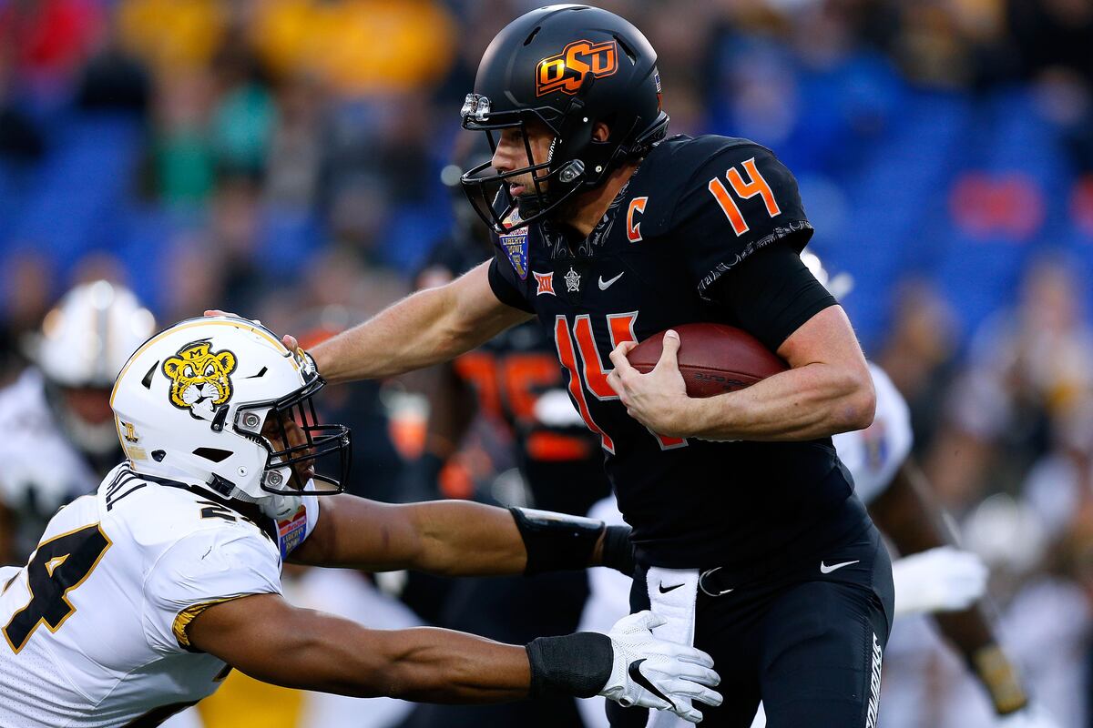 Oklahoma State Holds off Drew Lock, Missouri to Win 2018