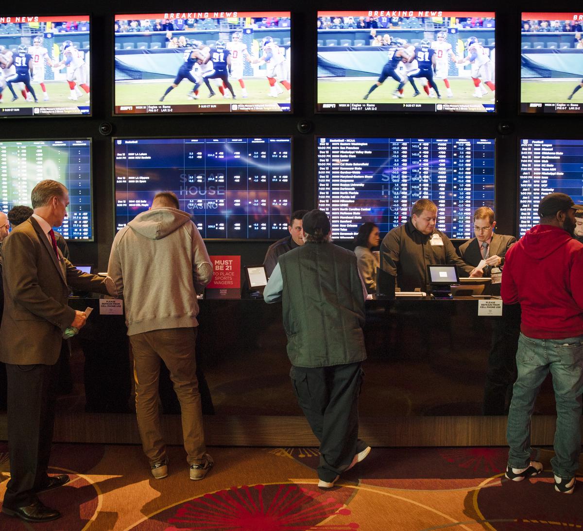 Bettor Hits $5 15-Team NFL Parlay for $100,000 Payday