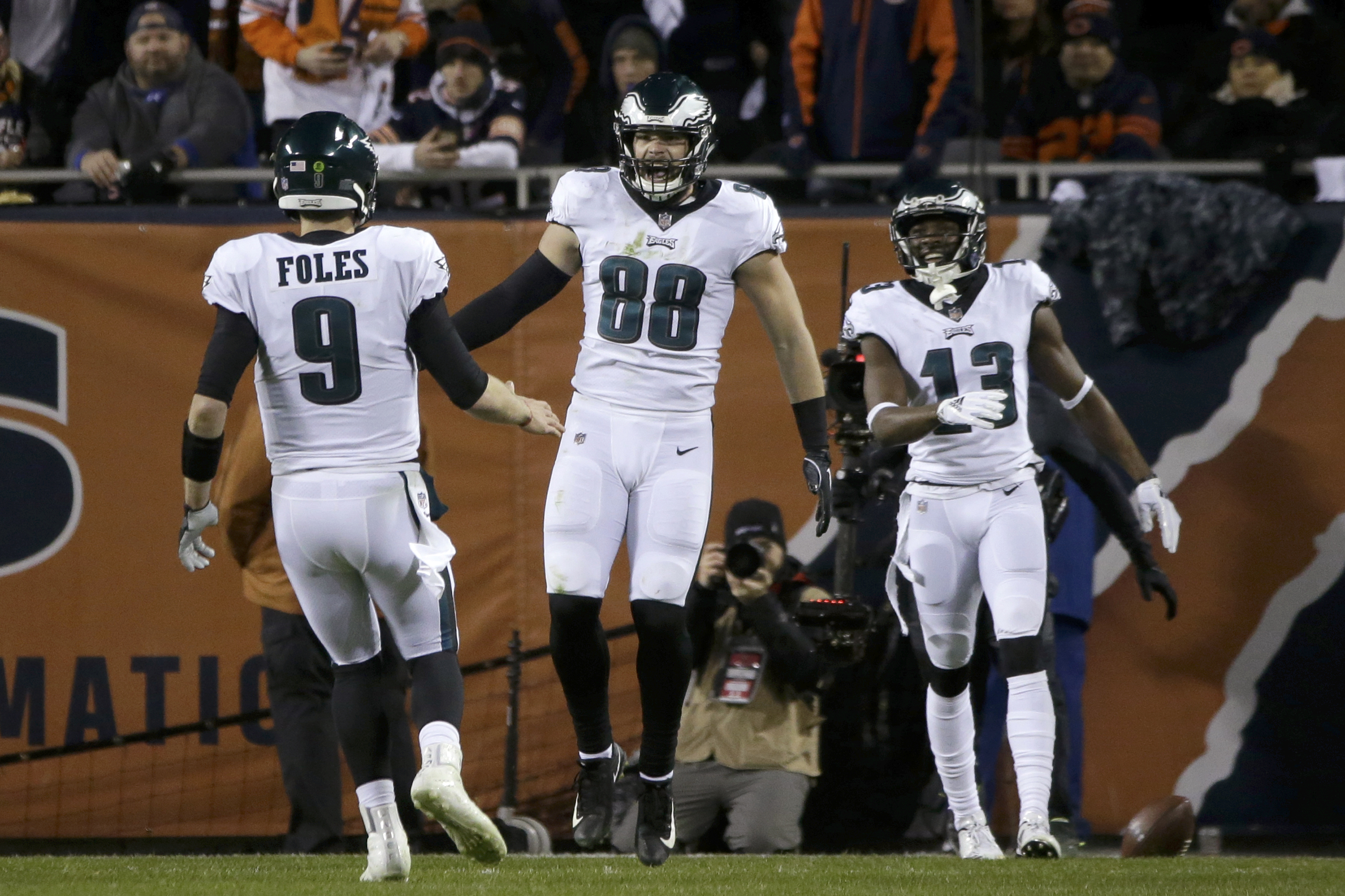 Nick Foles leads Eagles to comeback playoff triumph over Bears