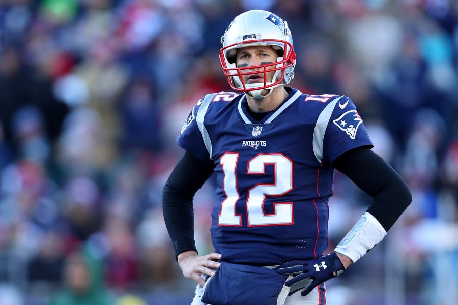 QBs for the ages: How does Tom Brady compare to Warren Moon