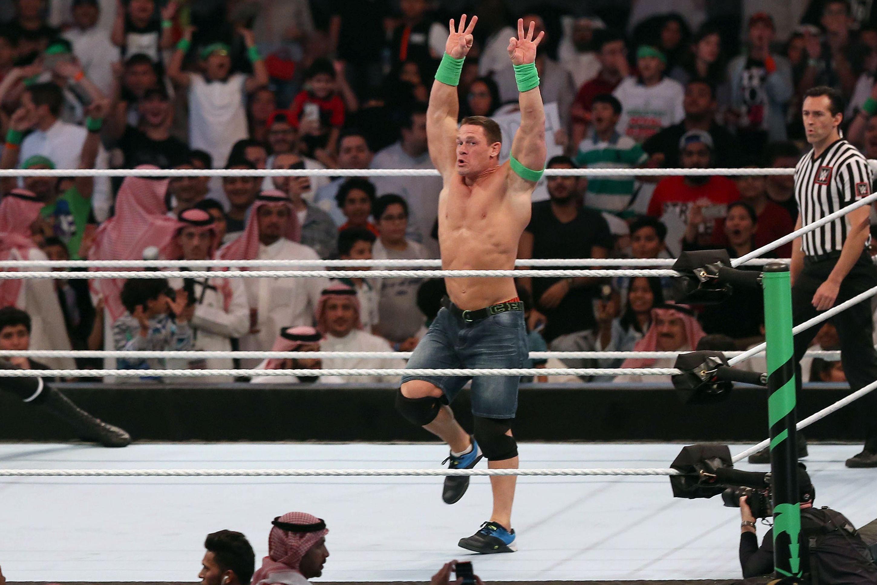 Video John Cena Announces Entry Into Wwe Royal Rumble 2019 On Raw