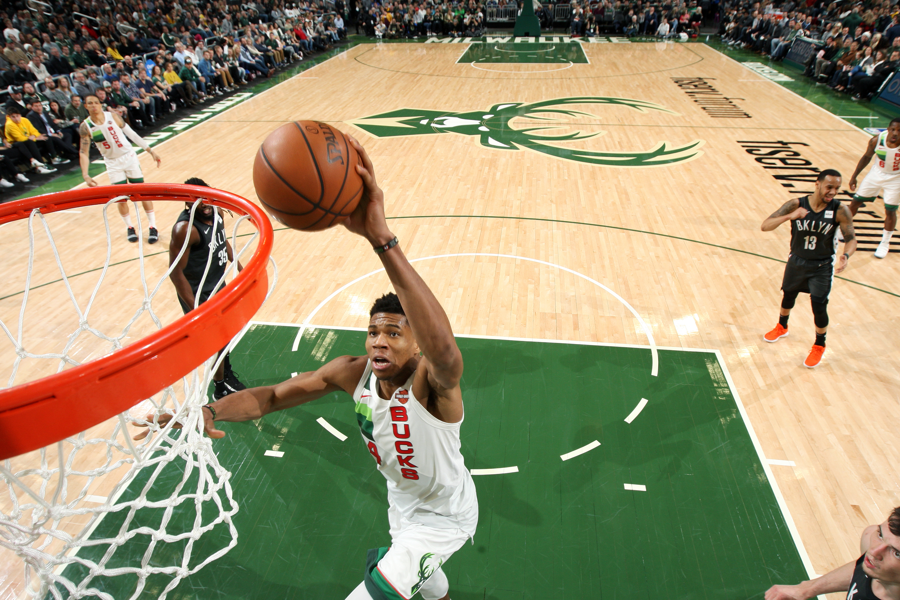 A look back at Giannis Antetokounmpo's best dunks from his MVP years -  Sports Illustrated Milwaukee Bucks News, Analysis and More