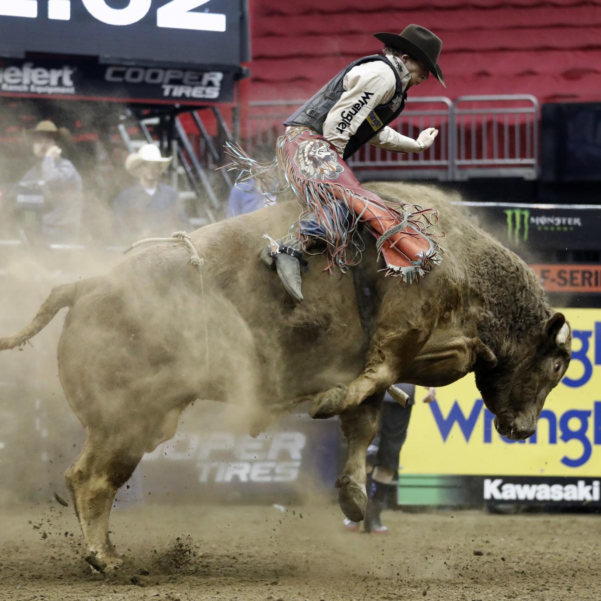 Professional Bull Rider Mason Lowe Dies At 25 After Bull Stomped On His Chest News Scores