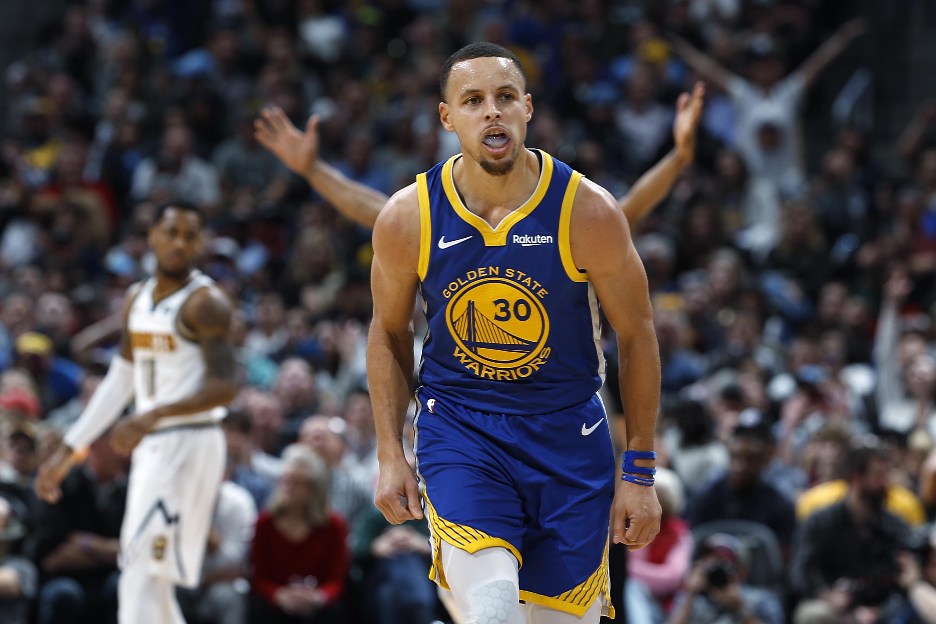 Stephen Curry Dominant as Warriors Get Win vs. Anthony Davis, Pelicans