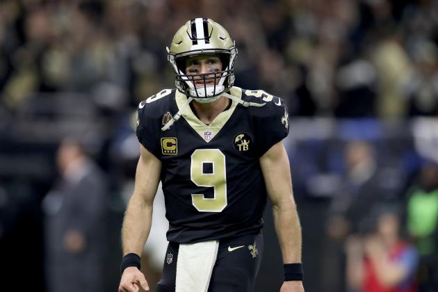 NEW ORLEANS, LOUISIANA - JANUARY 20: Drew Brees #9 of the New Orleans Saints celebrates a touchdown scored by Taysom Hill #7 against the Los Angeles Rams during the third quarter in the NFC Championship game at the Mercedes-Benz Superdome on January 20, 2019 in New Orleans, Louisiana. (Photo by Jonathan Bachman/Getty Images)