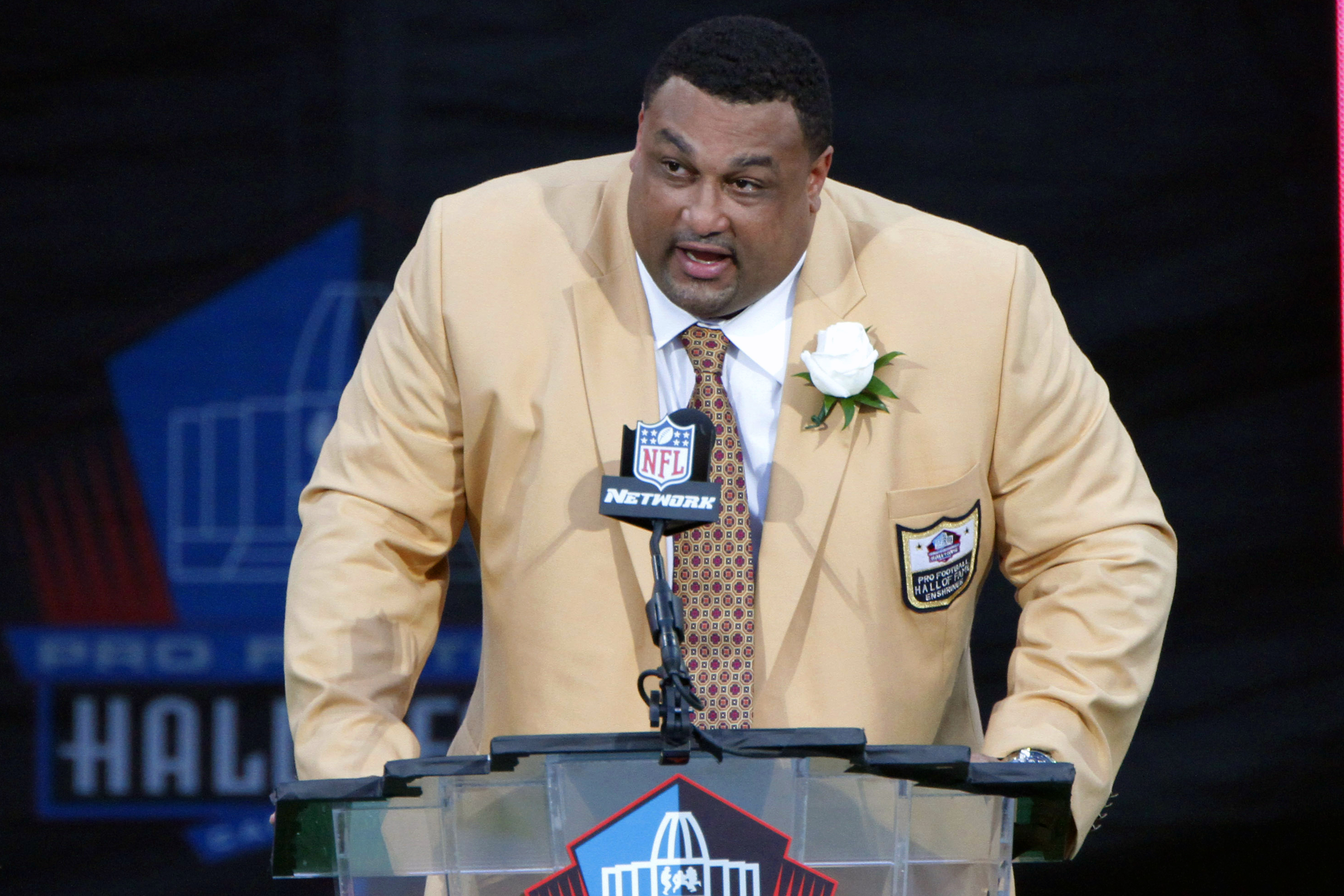 NFL Hall of Famer Willie Roaf Buys in West Palm Beach