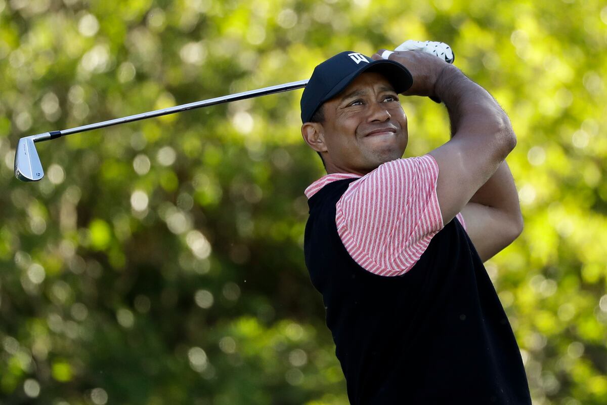 Tiger Woods Finishes Strong at Farmers Insurance Open with