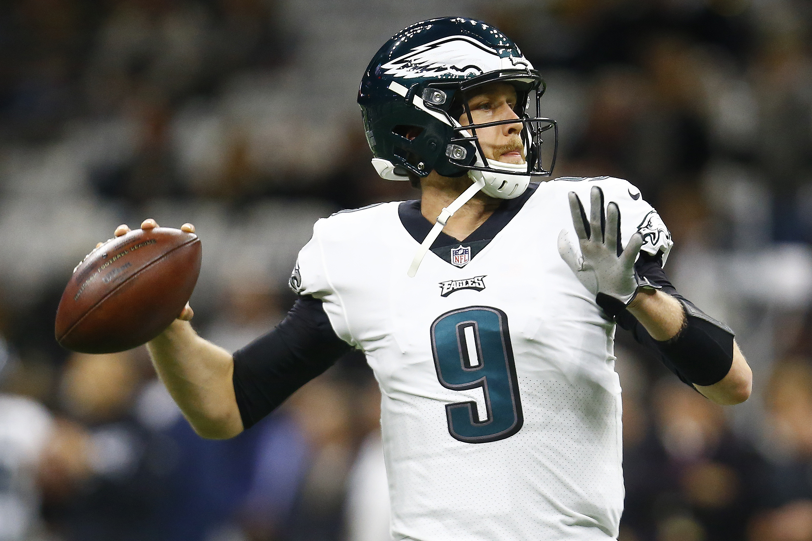 Philadelphia Eagles quarterback Nick Foles to void $20m option but could be  franchise tagged, NFL News