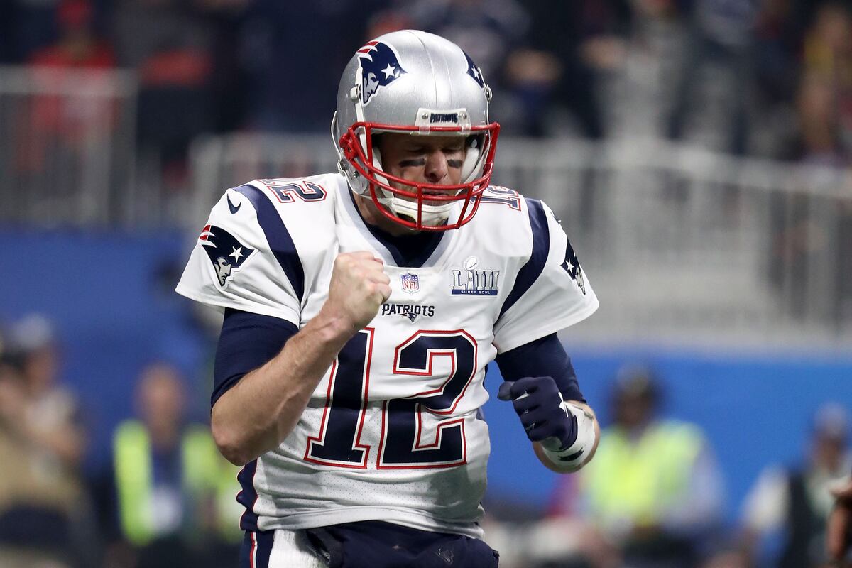 Watch Man Attempt to Break into Patriots Locker Room with 