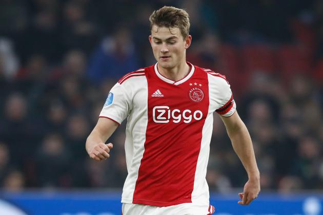 AMSTERDAM, NETHERLANDS - FEBRUARY 2: Matthijs de Ligt of Ajax during the Dutch Eredivisie match between Ajax v VVV-Venlo at the Johan Cruijff Arena on February 2, 2019 in Amsterdam Netherlands (Photo by Cees van Hoogdalem/Soccrates/Getty Images)