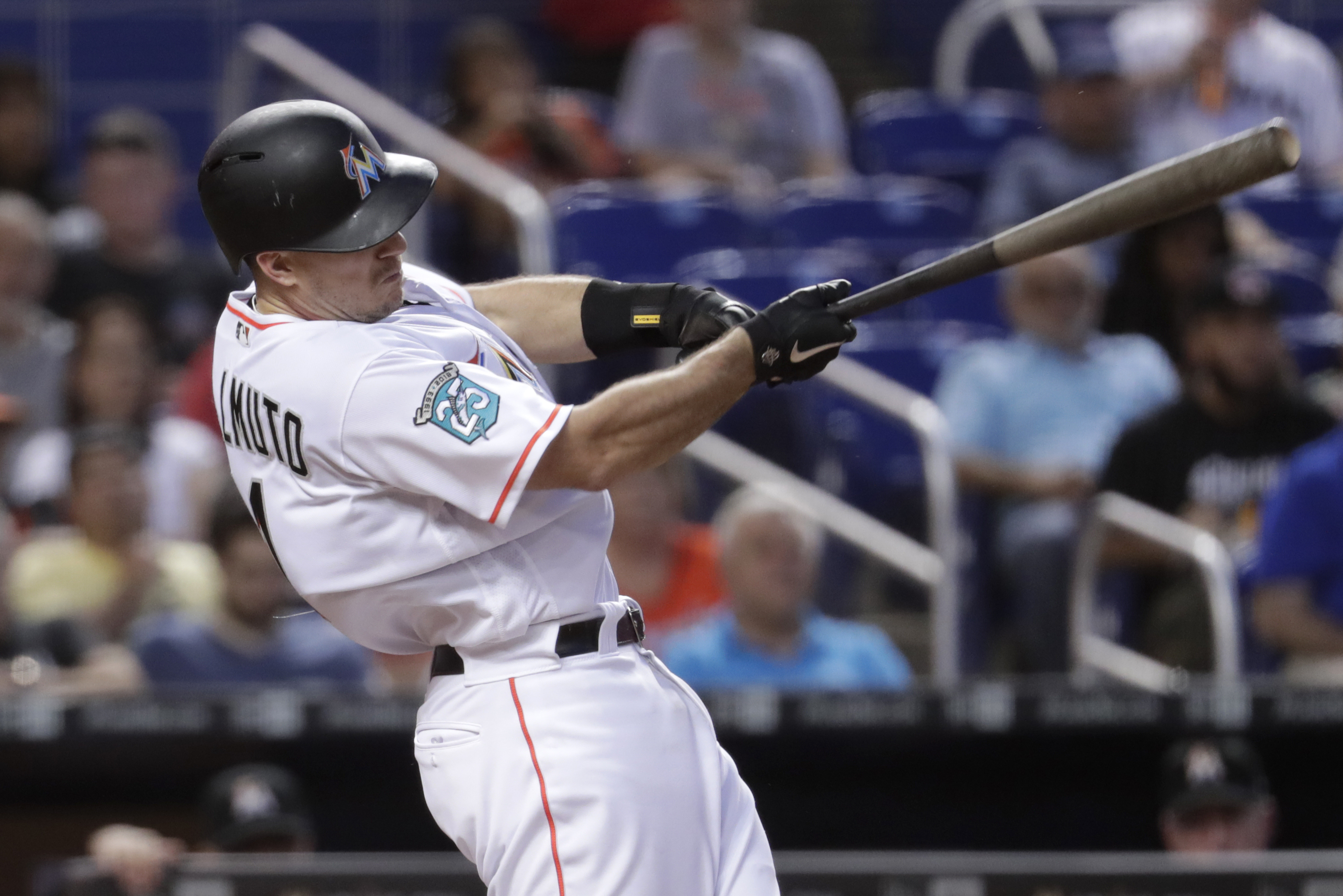 J.T. Realmuto-Sixto Sanchez trade: Phillies, Marlins rivalry could