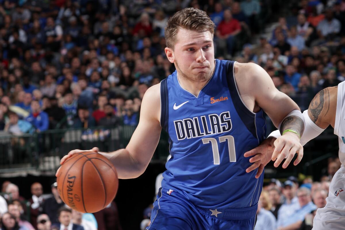 Luka Doncic, Mavericks Beat Kemba Walker, Hornets Despite ...