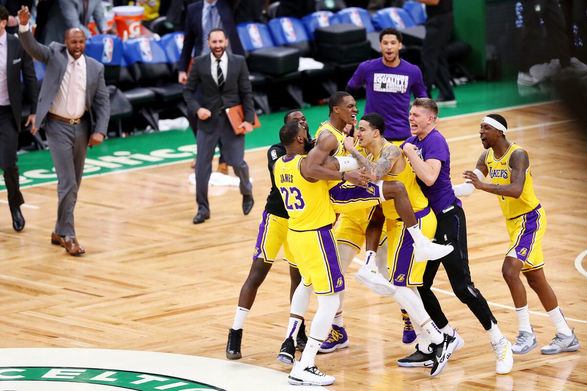 Watch Rajon Rondo Hit Buzzer Beater As Lakers Stun Kyrie Irving