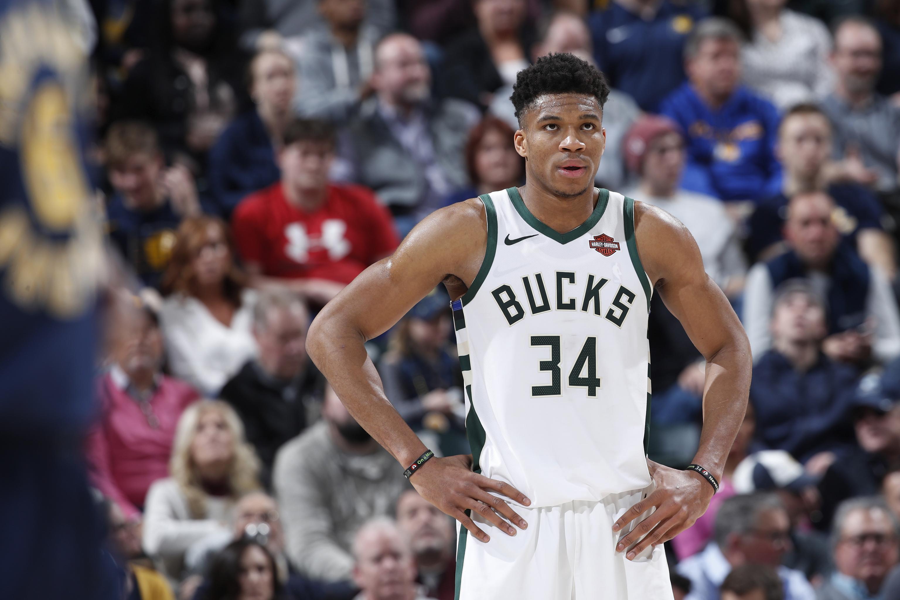 Giannis Antetokounmpo Won T Play Vs Lakers Ankle Injury Diagnosed As Sprain Bleacher Report Latest News Videos And Highlights