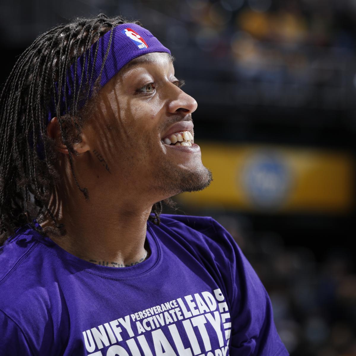 NBA Rumors ExLakers Forward Michael Beasley Signs with