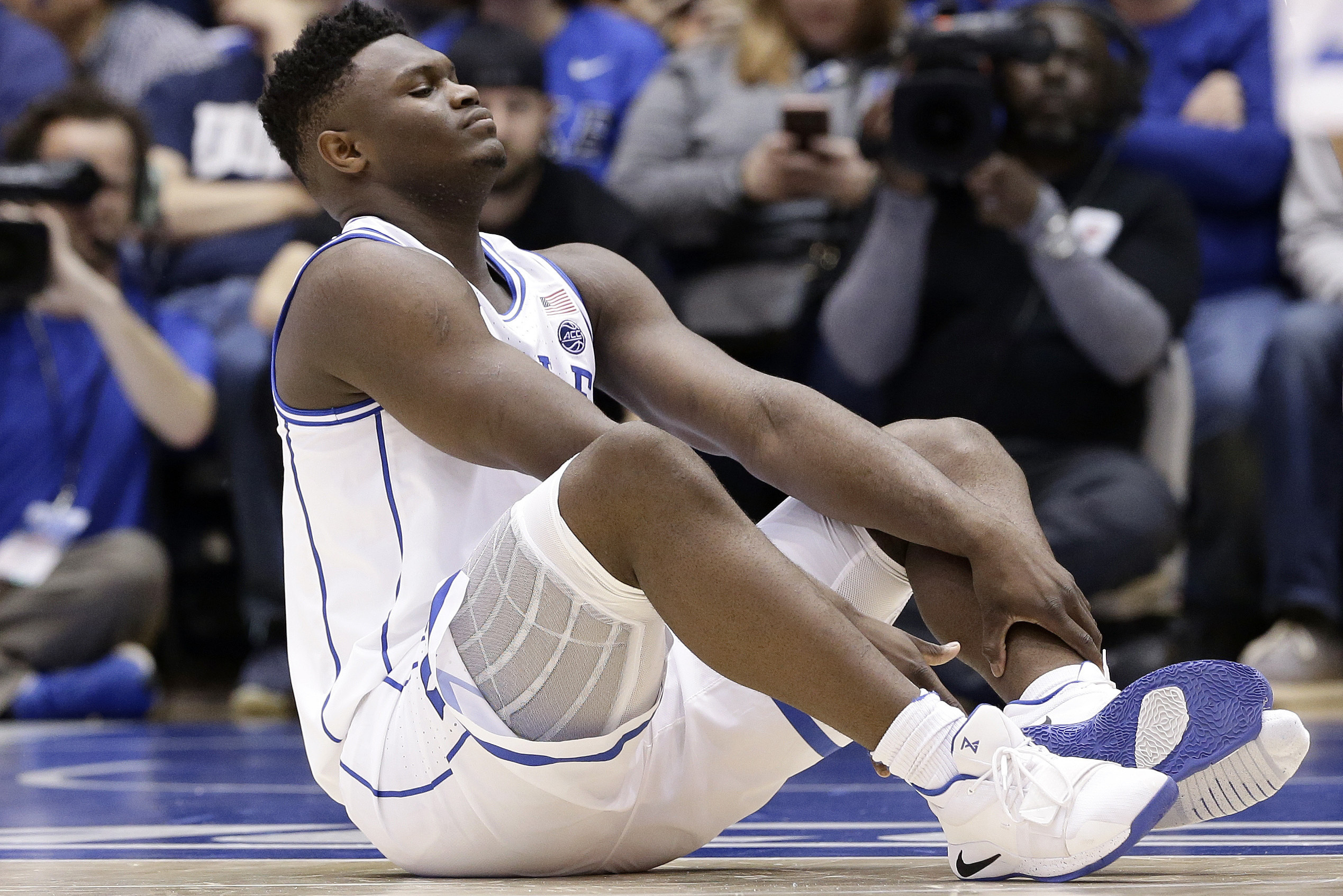 Paul George Discussed Zion Williamson S Shoe Breaking With Nike After Injury Bleacher Report Latest News Videos And Highlights