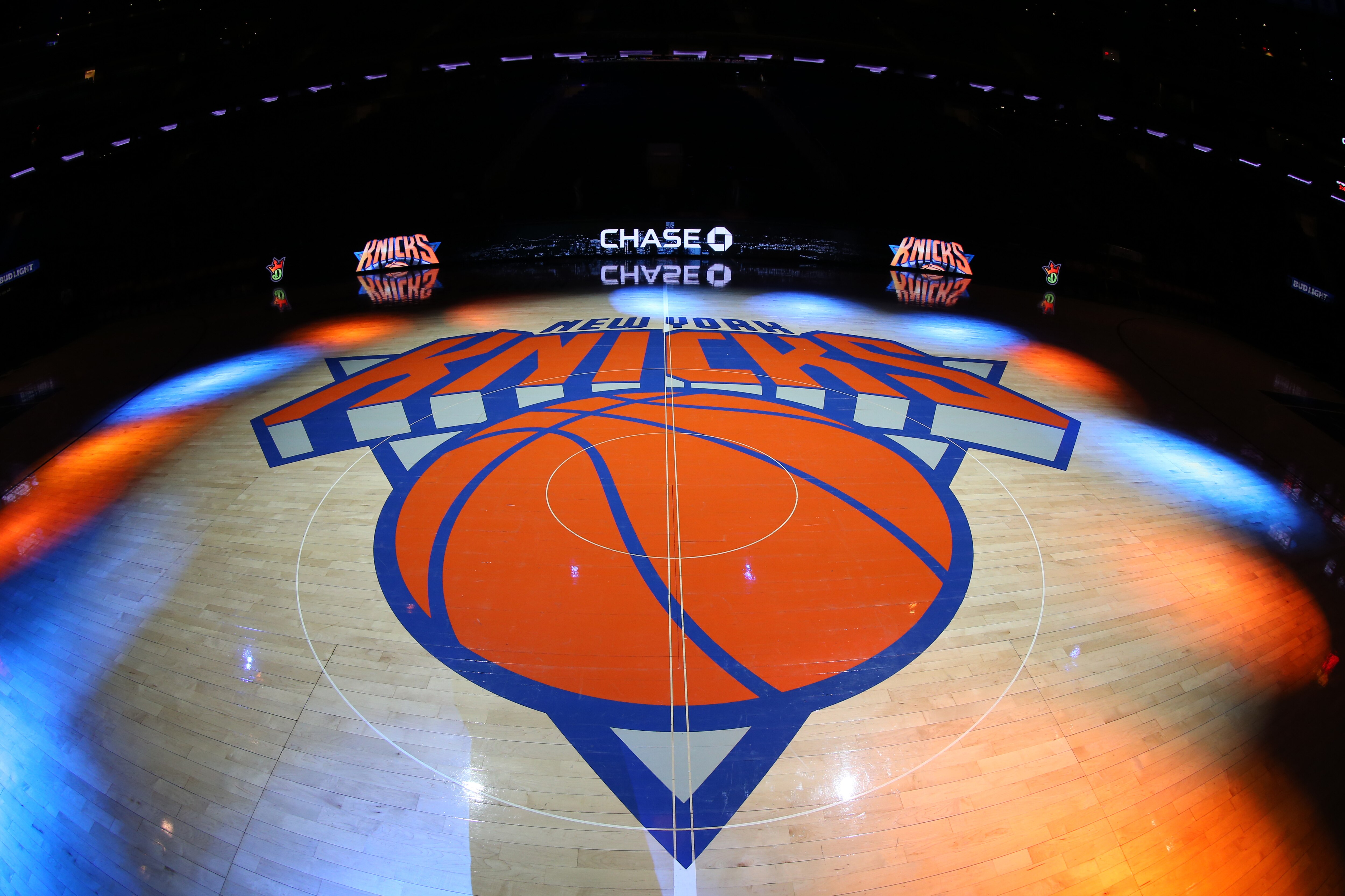 NEW YORK, NY - FEBRUARY 6:  A general view of the New York Knicks logo before a game against the Los Angeles Lakers on February 6, 2017 at Madison Square Garden in New York City, New York.  NOTE TO USER: User expressly acknowledges and agrees that, by downloading and/or using this photograph, user is consenting to the terms and conditions of the Getty Images License Agreement. Mandatory Copyright Notice: Copyright 2017 NBAE (Photo by Nathaniel S. Butler/NBAE via Getty Images)