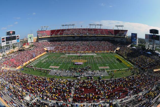 TAMPA, FL - JANUARY 01: A panoramic scene before the Michigan Wolverines play against the South Carolina Gamecocks in the Outback Bowl January 1, 2013 at Raymond James Stadium in Tampa, Florida. South Carolina won 33 - 28. (Photo by Al Messerschmidt/Getty Images)
