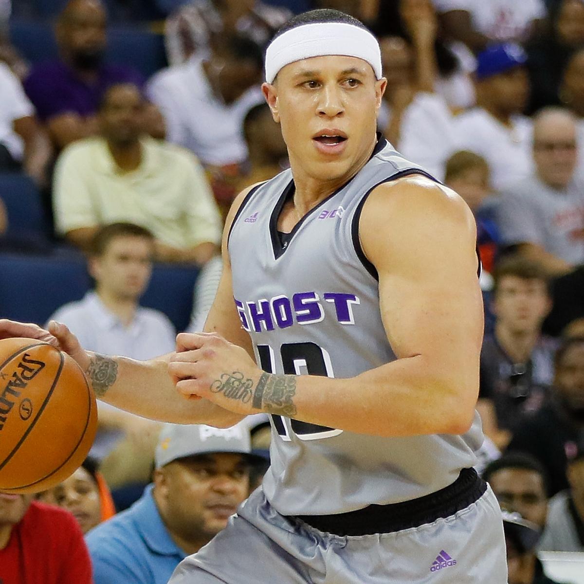 Mike Bibby Investigated On Sexual Abuse Harassment Allegations By Co Worker Bleacher Report Latest News Videos And Highlights
