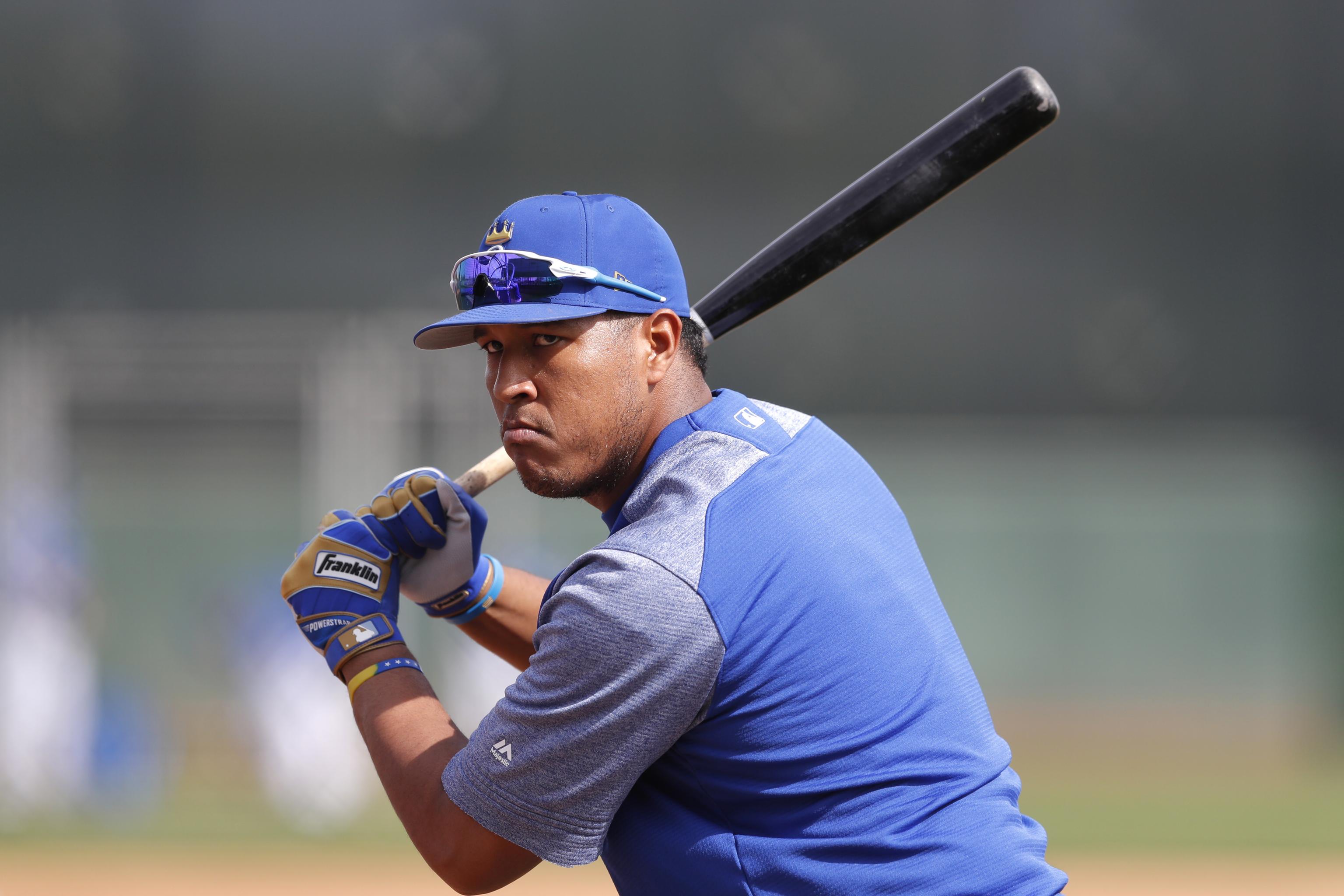 Royals' Salvador Perez out 7-10 days with quad injury - ABC7 New York