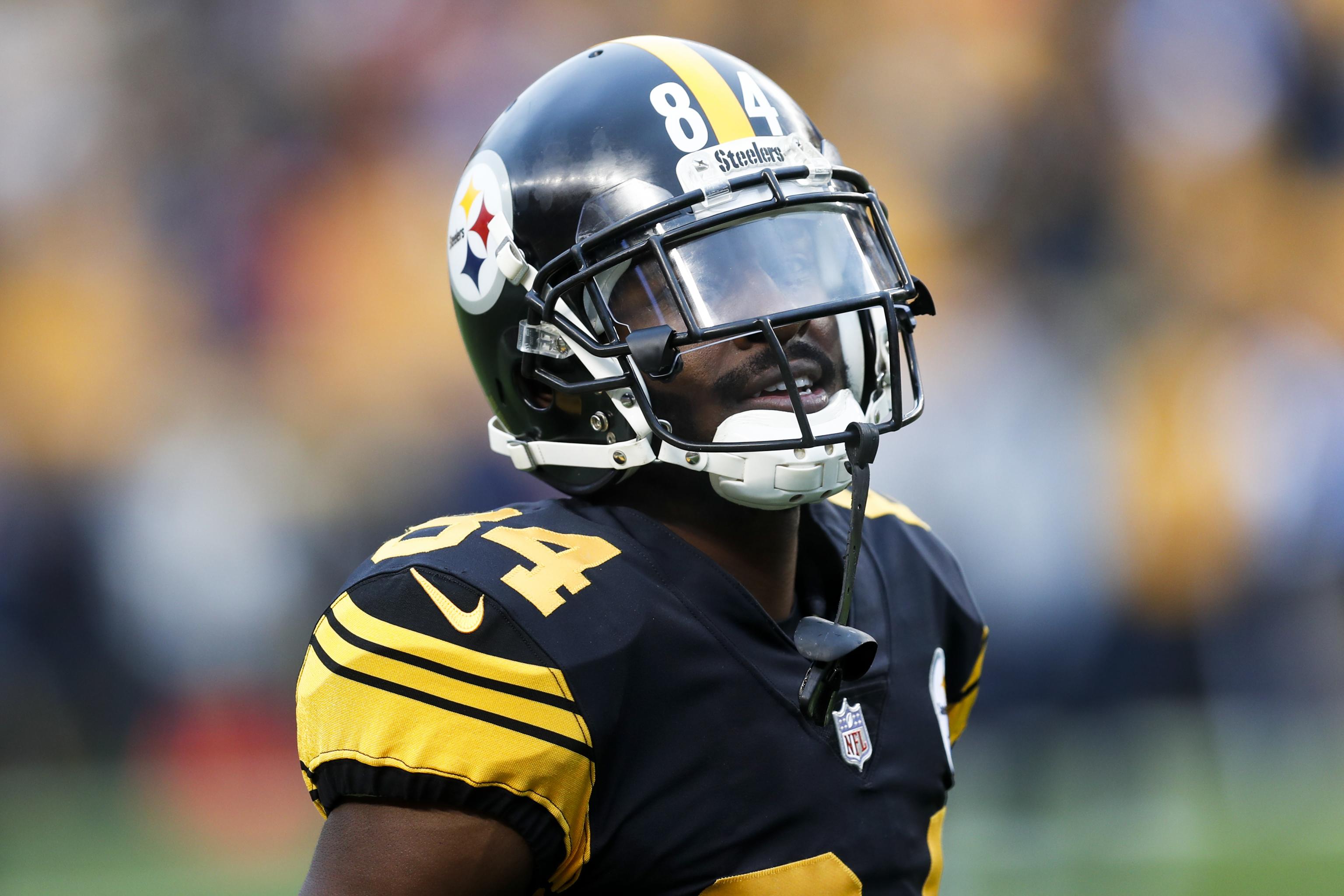 Antonio Brown wants to 'retire a Steeler', says troubled NFL