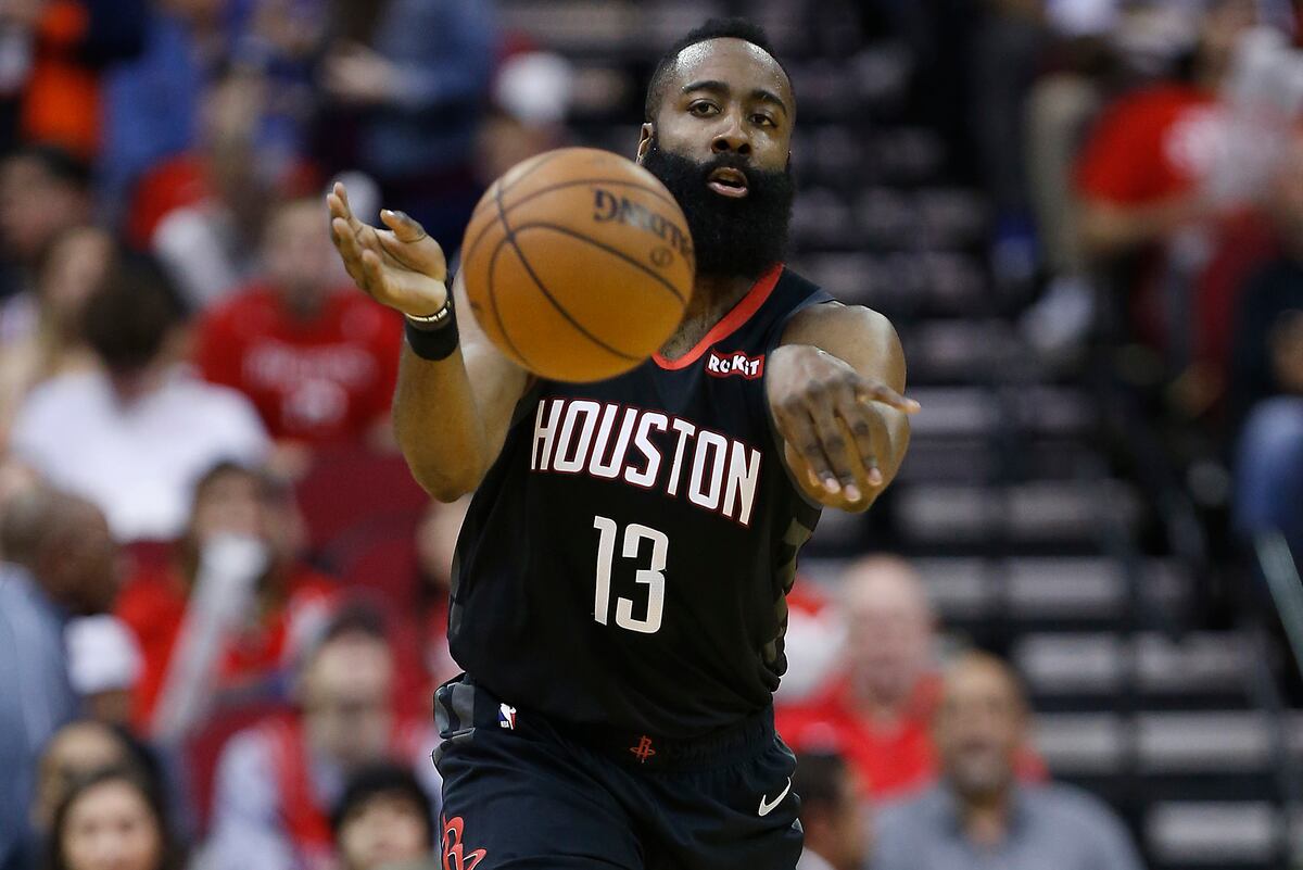James Harden Drops 31 as Rockets Rout 76ers Without Injured Joel Embiid