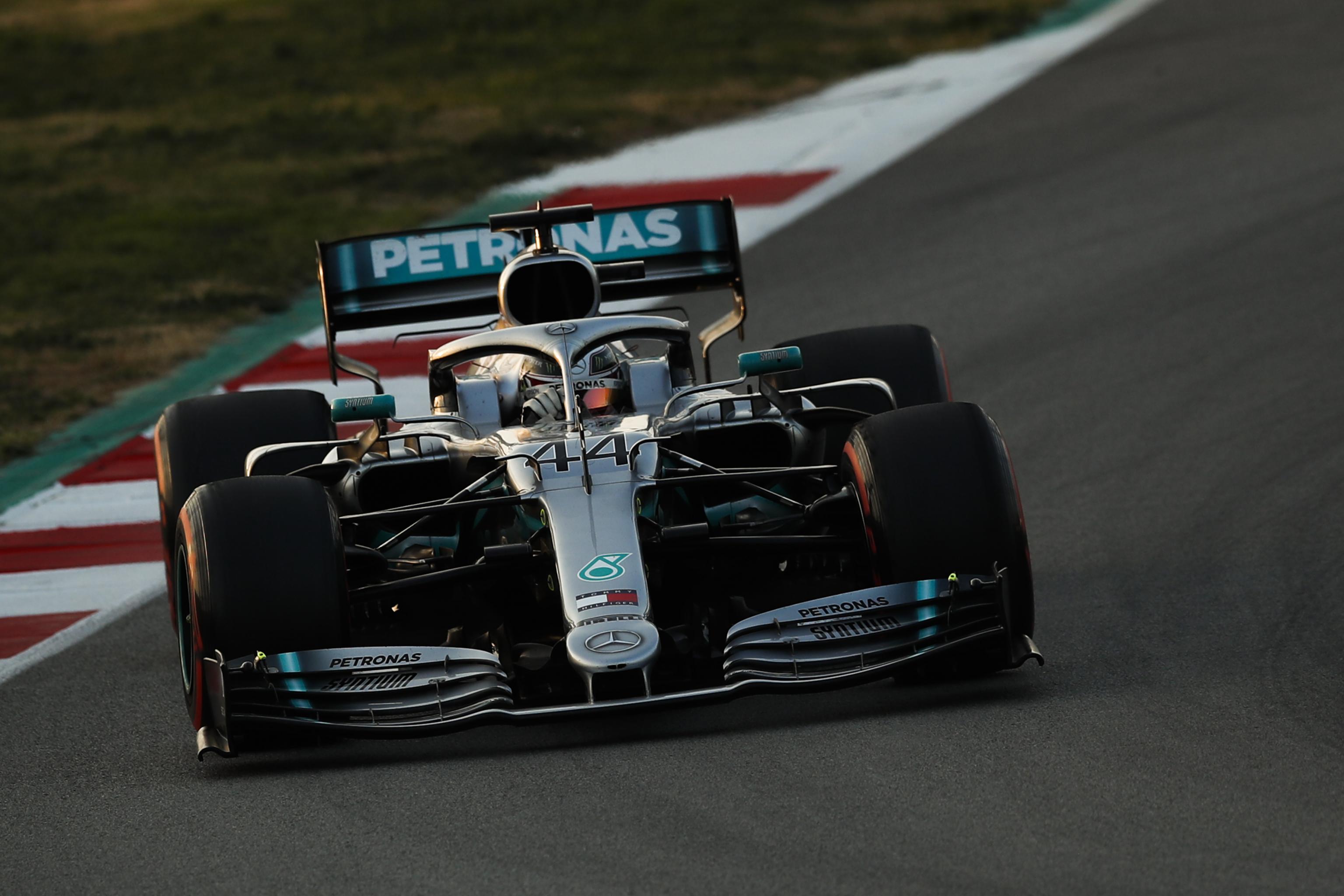 træfning Endelig Stearinlys F1 Grand Prix 2019 Season Schedule, Start Times, Locations and More |  Bleacher Report | Latest News, Videos and Highlights
