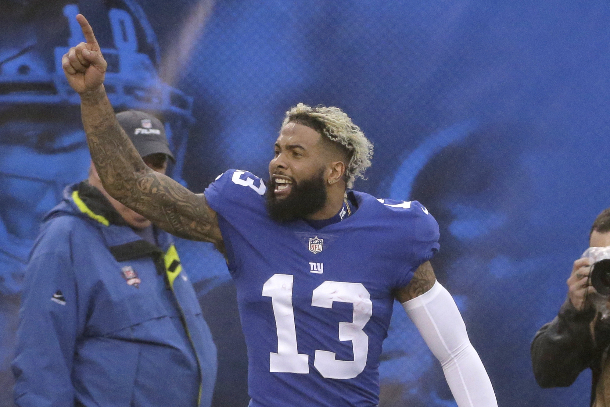NFL Winners and Losers: Odell Beckham Jr. Makes the Catch of the Year