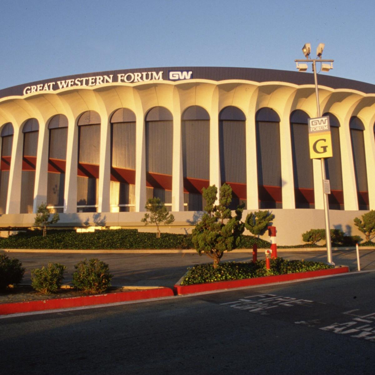 Lakers News: LA Discussed Moving from Staples Center to Forum for 2025-26 Season | Bleacher Report | Latest News, Videos and Highlights