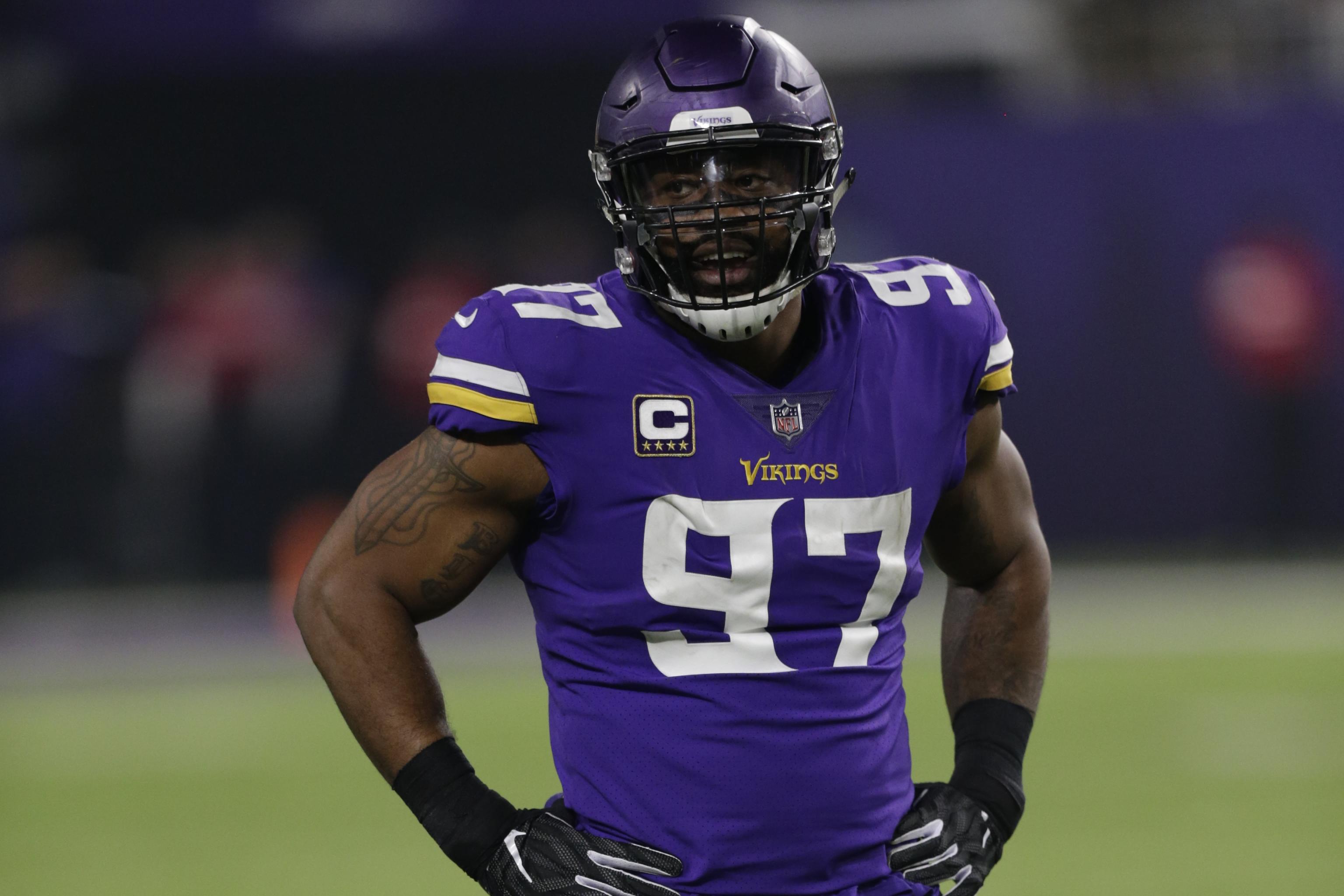 Vikings Re-Sign DE Everson Griffen