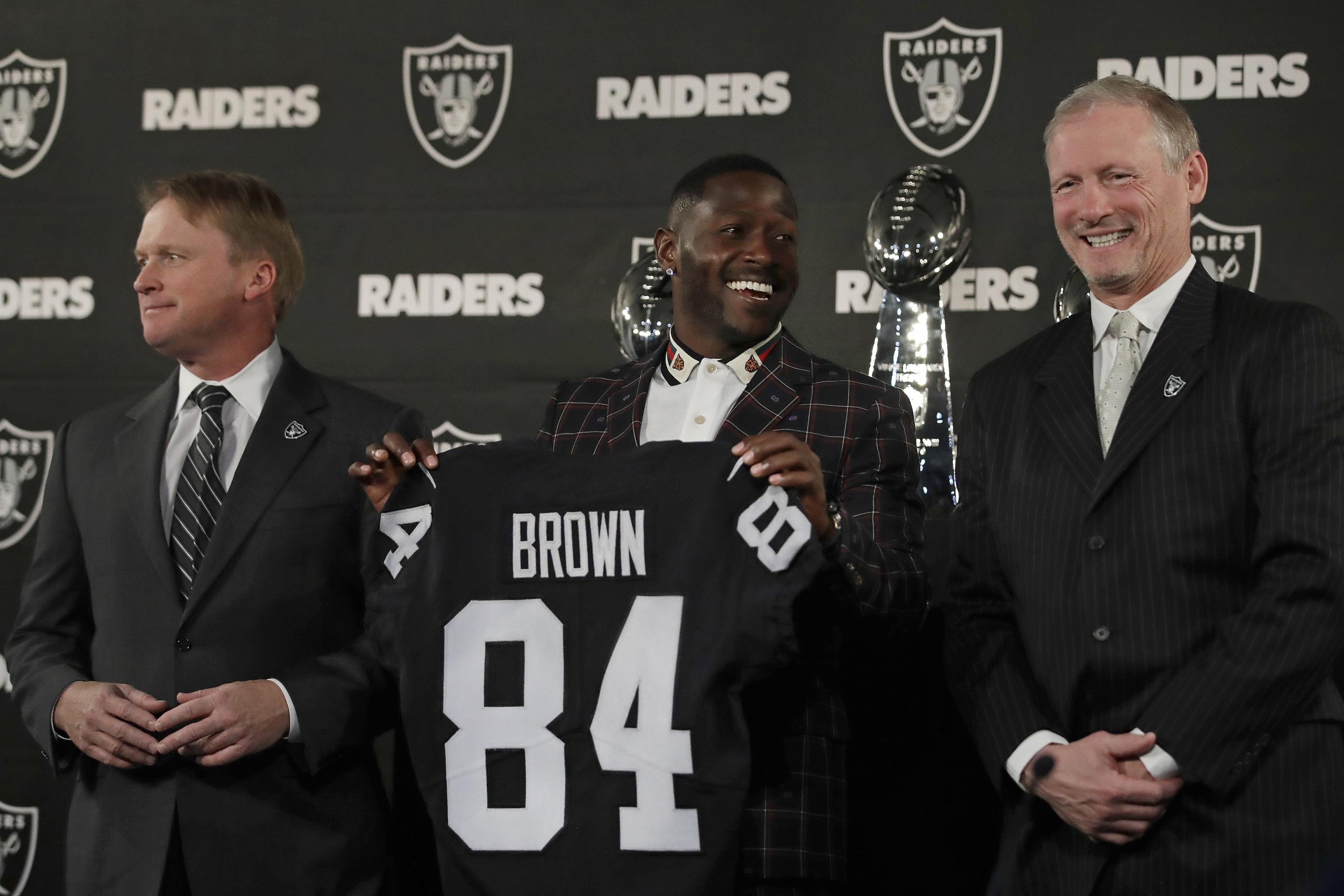 Antonio Brown Raiders: The Steelers trade away their star receiver.