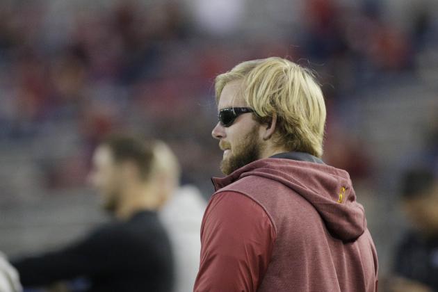 Southern California long snapper Jake Olson, who is blind form a rare form of retinal cancer, stands on the sidelines before an NCAA college football game between Washington State and Southern California in Pullman, Wash., Friday, Sept. 29, 2017. (AP Photo/Young Kwak)