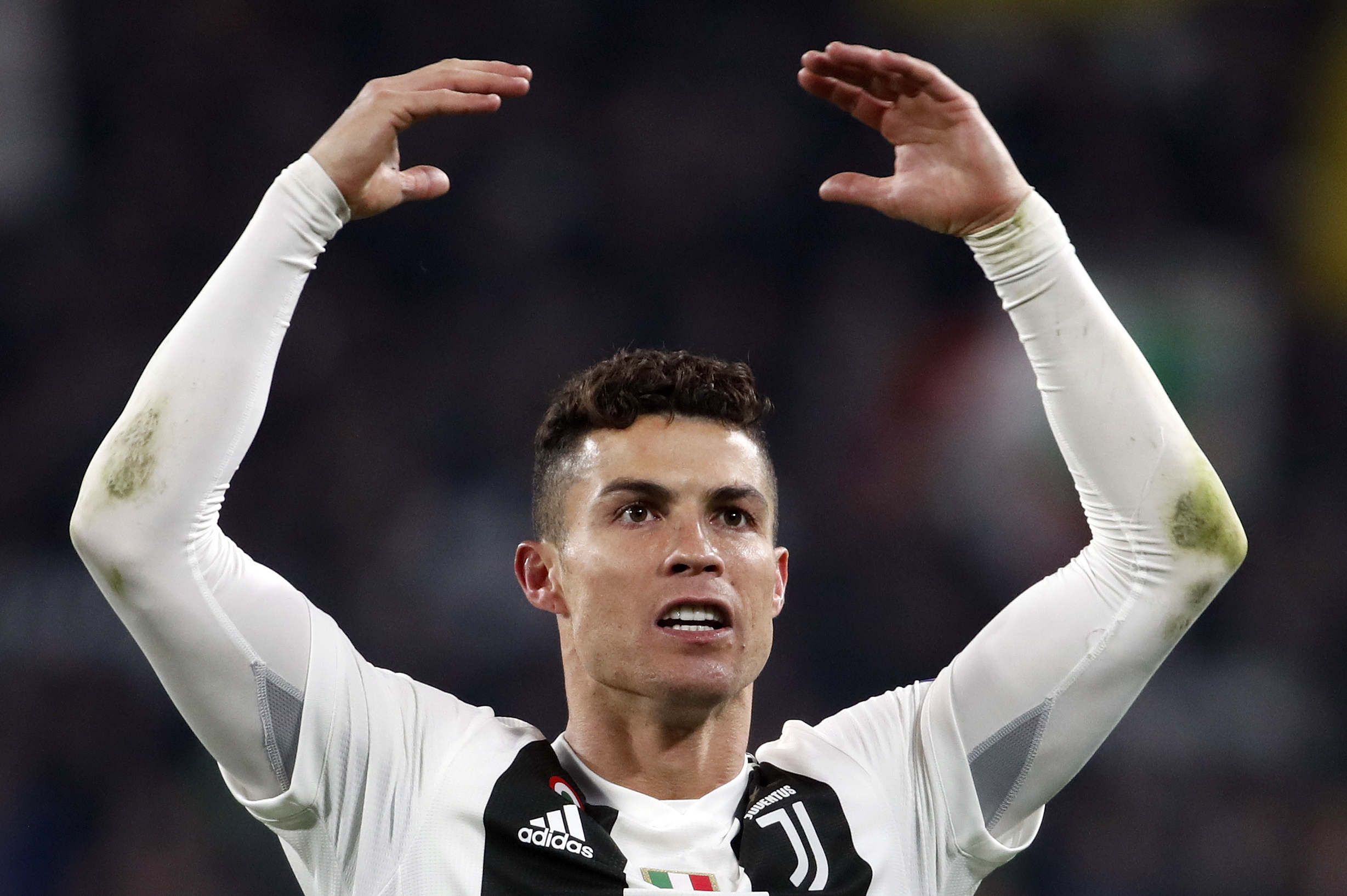 Manchester United resigned Cristiano Ronaldo from Juventus. Is it a good  decision? - Quora