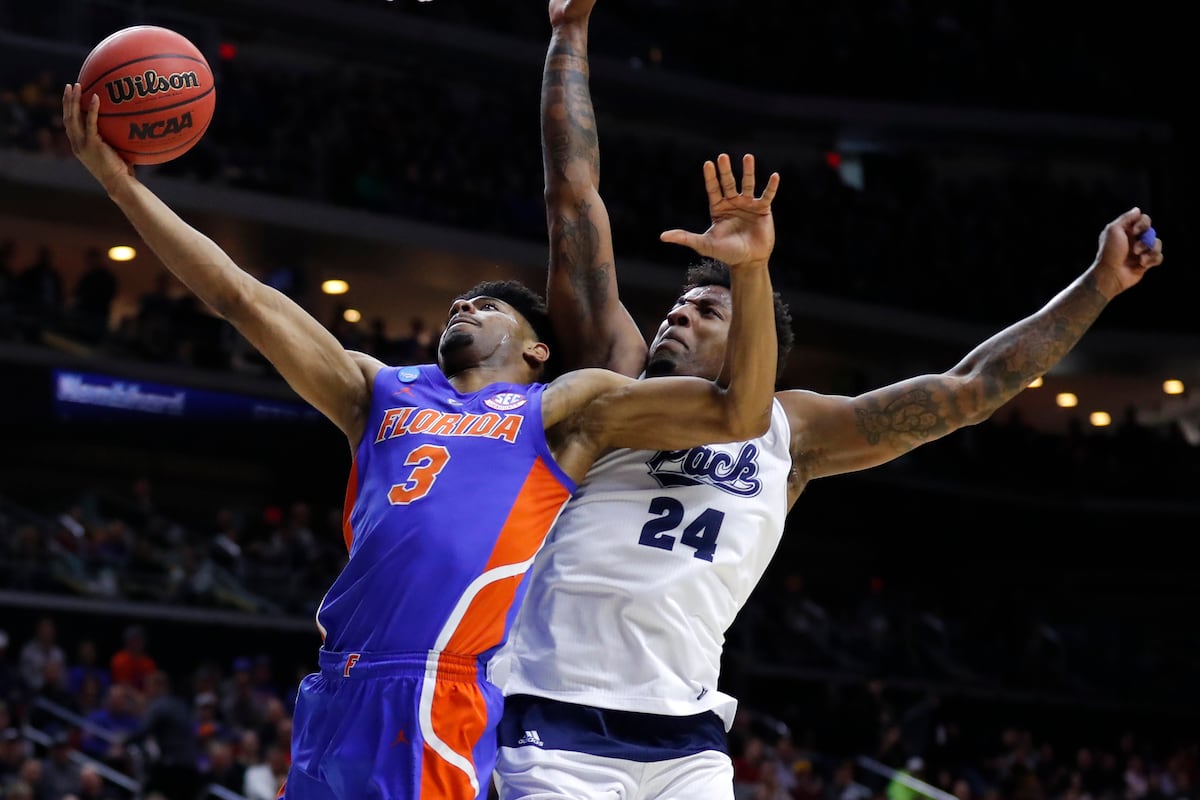 No 10 Florida Hangs On Vs No 7 Nevada To Advance In 2019 Ncaa