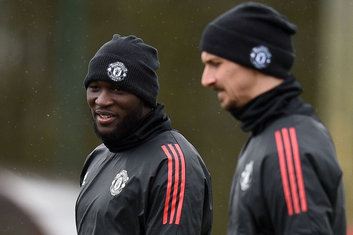 Romelu Lukaku: Working with Zlatan Ibrahimovic at Manchester United 'Changed Me' | Bleacher ...