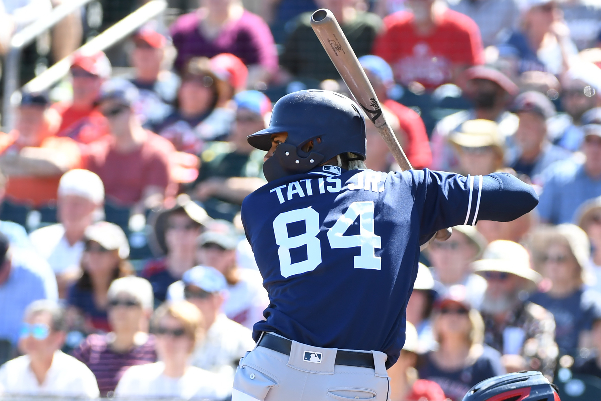 Top prospect Fernando Tatis Jr. runs way onto Padres' opening day