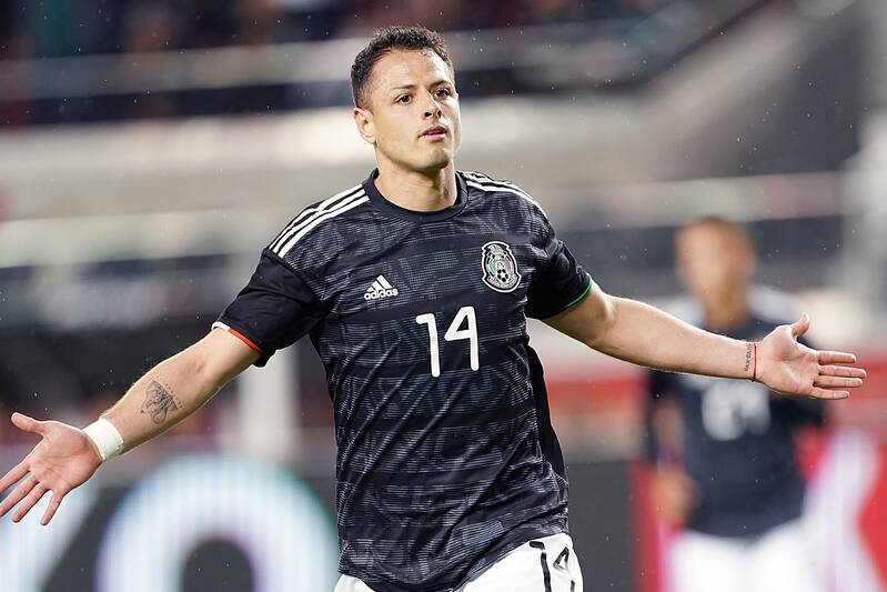 Javier Hernandez Scores as Mexico Cruises Past Paraguay in 4-2 Win ...