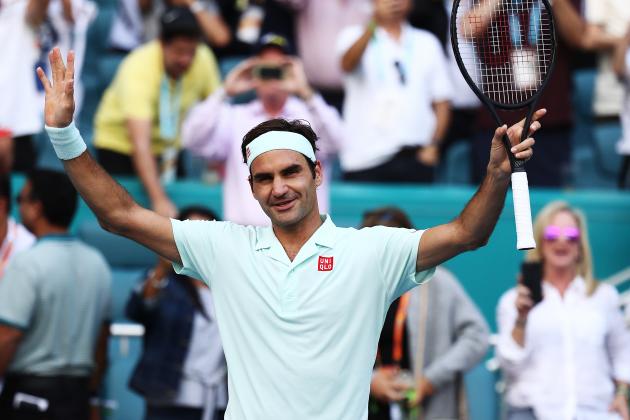 MIAMI GARDENS, FLORIDA - MARCH 27:  Roger Federer of Switzerland celebrates match point against Danill Medvedev of Russia during day 10 of the Miami Open presented by Itau at Hard Rock Stadium on March 27, 2019 in Miami Gardens, Florida. (Photo by Al Bello/Getty Images)