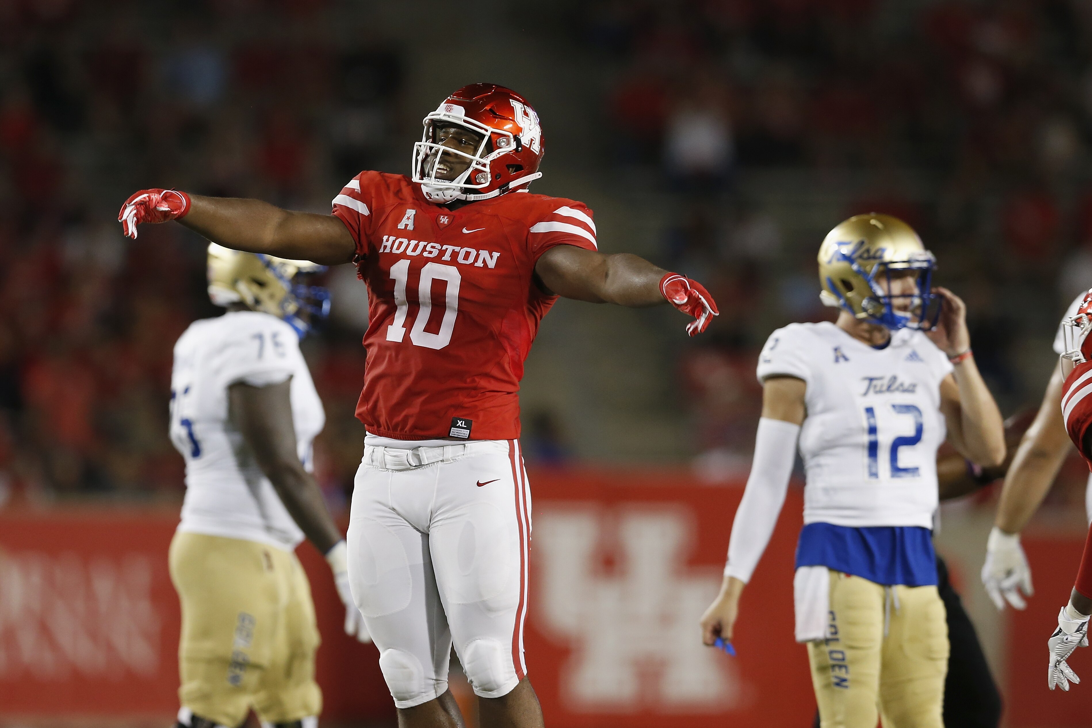 Ed Oliver Delivers Stellar Showing During Houston S Pro Day