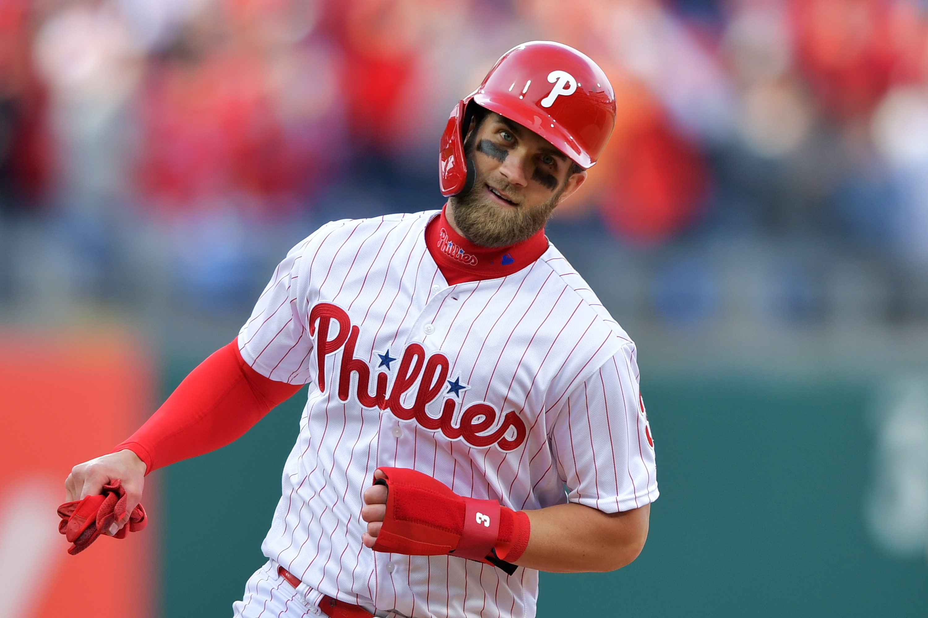 Phillies star Bryce Harper makes catch tumbling into photo pit in first  career start at first base – KGET 17