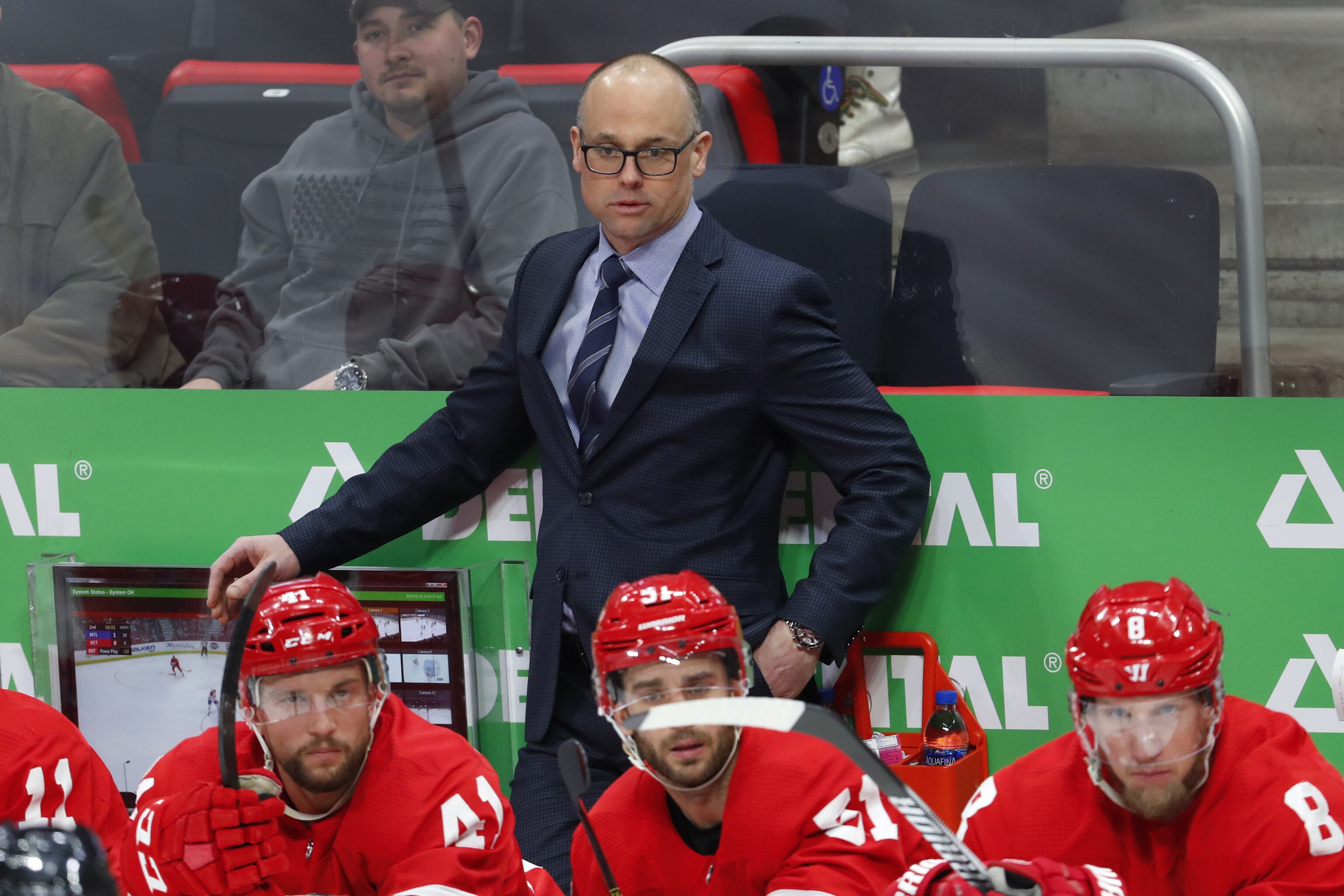 джефф спарк хоккейный тренер. джефф блэшилл. архипов хоккеист омск. блашилл. ред вингс хвост.