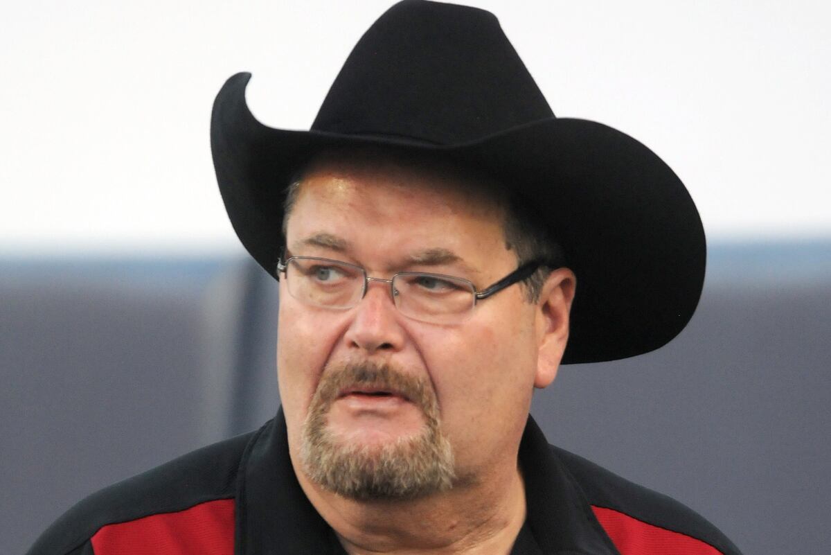 Aew Signs Wwe Hall Of Famer Jim Ross To Groundbreaking 3 Year Contract Bleacher Report Latest News Videos And Highlights Jim ross is an american professional wrestler commentator and senior financial adviser. aew signs wwe hall of famer jim ross to
