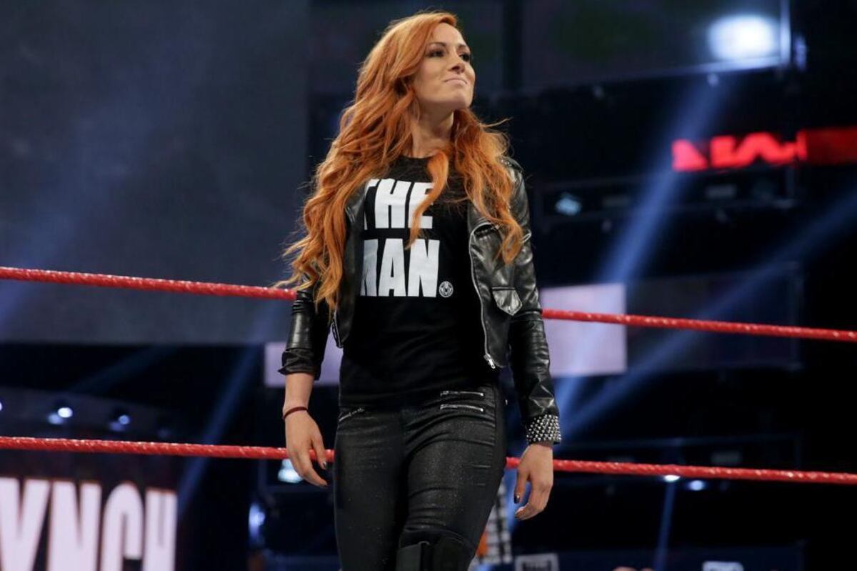 Becky Lynch Ronda Rousey Claims That Wwe Is Fake Completely Disrespectful Bleacher Report Latest News Videos And Highlights They work hard in the gym to lift each other. ronda rousey claims that wwe is fake