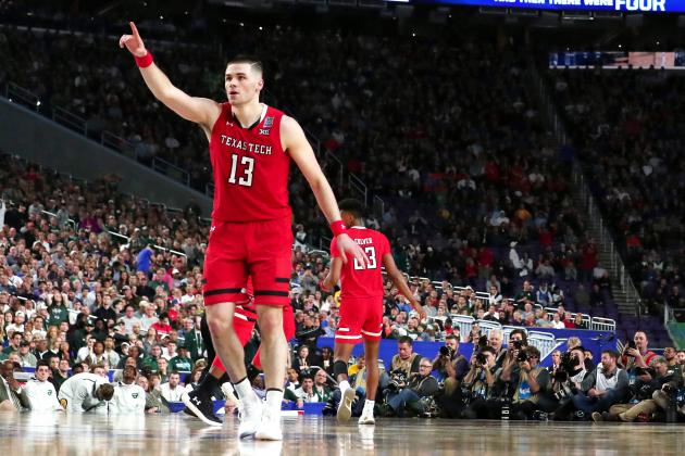 MINNEAPOLIS, MINNESOTA - APRIL 06: Matt Mooney #13 of the Texas Tech Red Raiders reacts in the second half against the Michigan State Spartans during the 2019 NCAA Final Four semifinal at U.S. Bank Stadium on April 6, 2019 in Minneapolis, Minnesota. (Photo by Streeter Lecka/Getty Images)