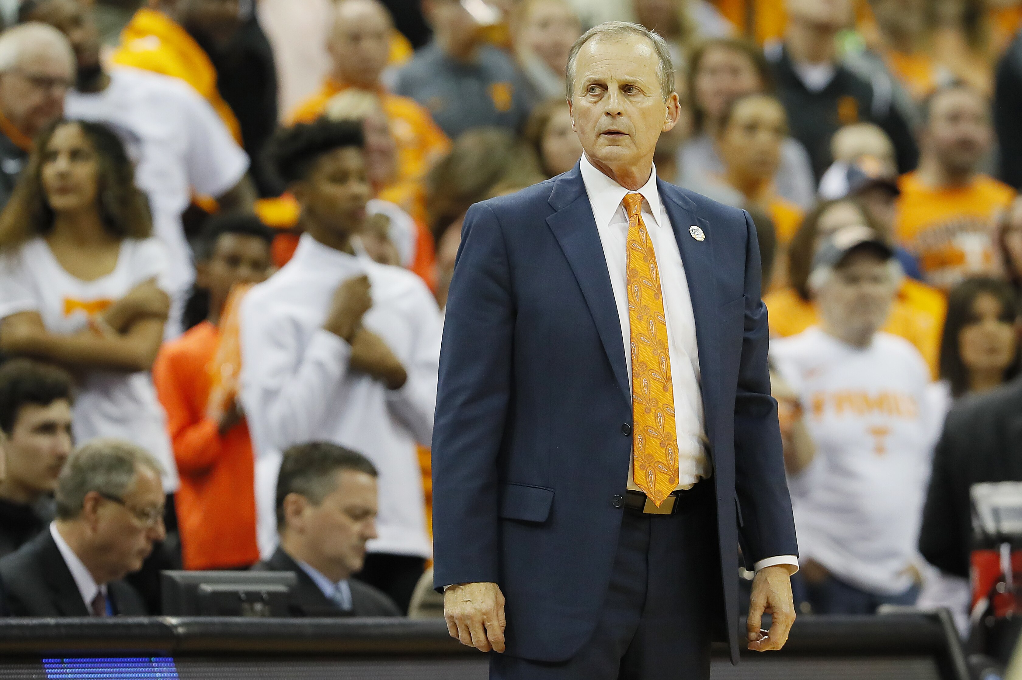 Rick Barnes Reportedly Will Remain With Tennessee Rejects Ucla