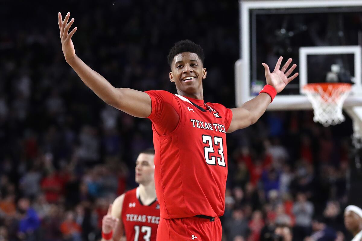 watch-jarrett-culver-finish-clutch-layup-to-give-texas-tech-lead-vs
