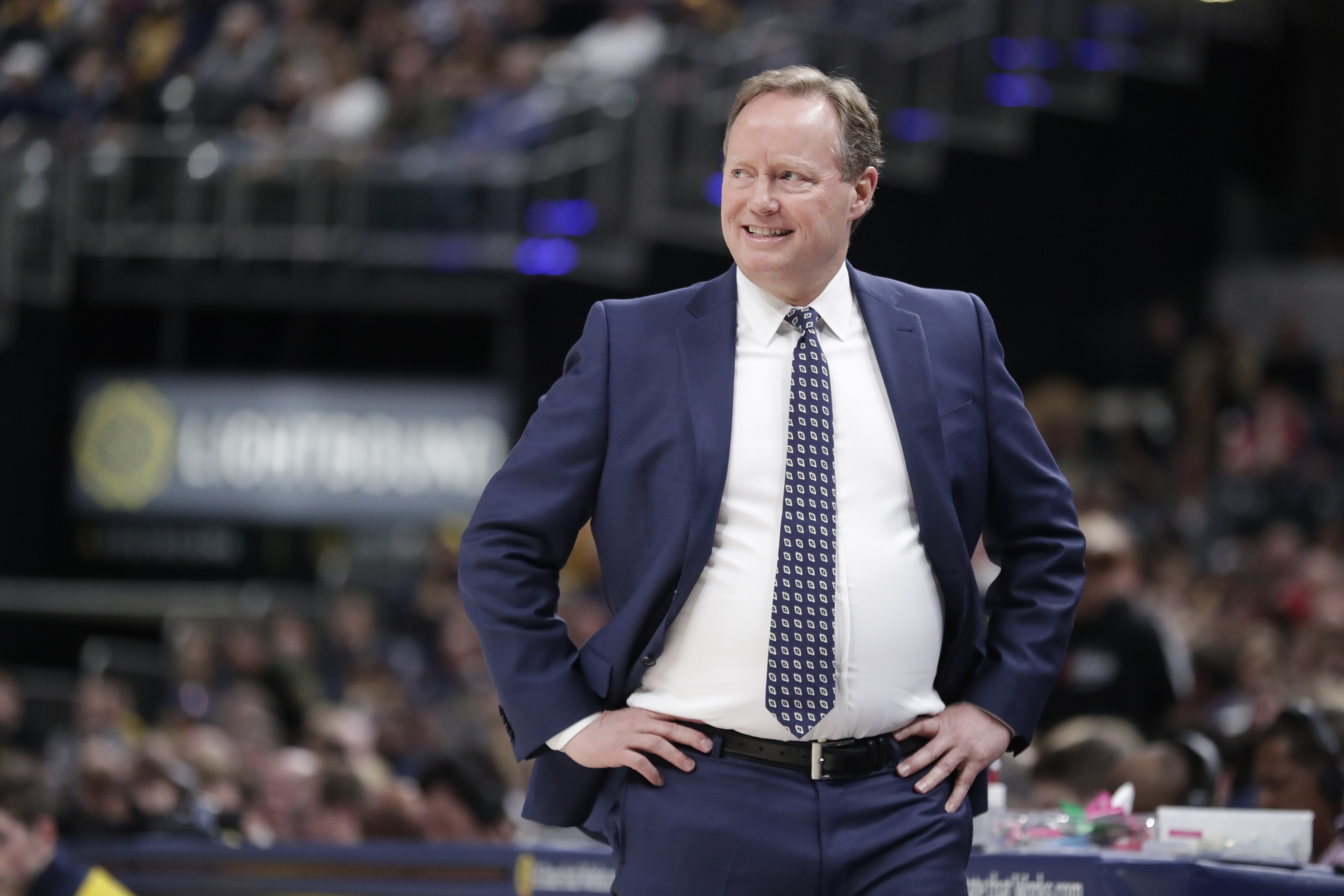pics Milwaukee Bucks Coach Mike Budenholzer bucks mike budenholzer reportedly