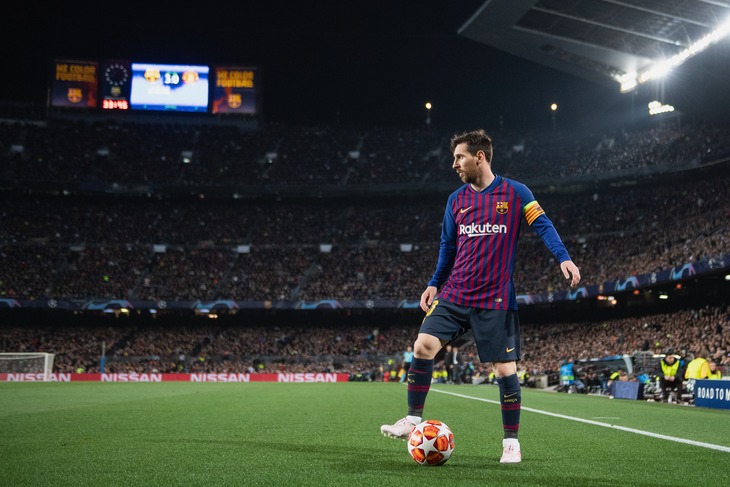 Manchester United Fans Arrived in Hope...and Then Leo Messi Turned Up | News, Scores, Highlights, Stats, and Rumors | Bleacher Report