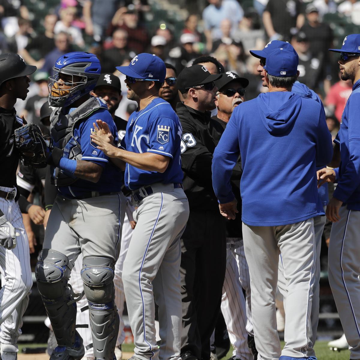 Minus All-Star SS Anderson, White Sox split twinbill with KC